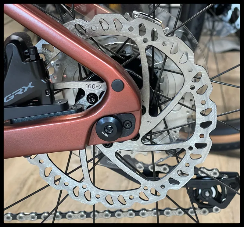 Giant Revolt Advanced 3 Medium Terracotta 2022-7